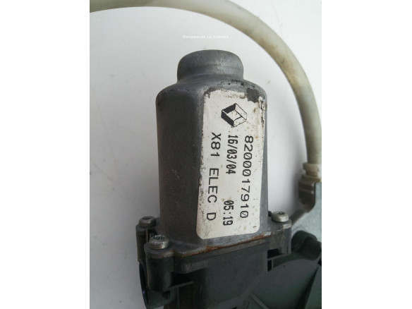 8200017910 ELEVALUNAS PUERTA LAT TRA DER RENAULT ESPACE IV (JK0/1_) |Desguaces La Cabaña