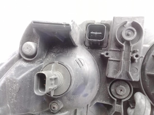 FARO DERECHO KIA CERATO Fastback (LD) |Desguaces La Cabaña