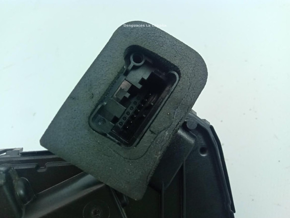 5TB837016A CERRADURA PUERTA LAT DEL DER SKODA KAROQ (NU7) |Desguaces La Cabaña