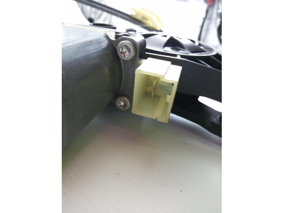 ELEVALUNAS PUERTA LAT DEL IZQ AUDI A4 Avant (8W5, B9) |Desguaces La Cabaña