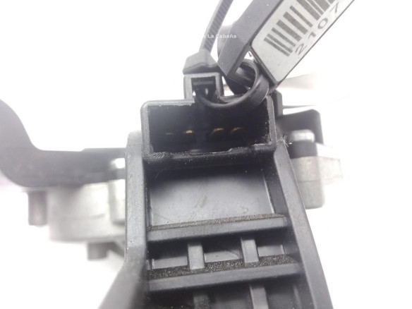 98700A4000 MOTOR LIMPIAPARABRISAS TRA KIA CARENS IV |Desguaces La Cabaña