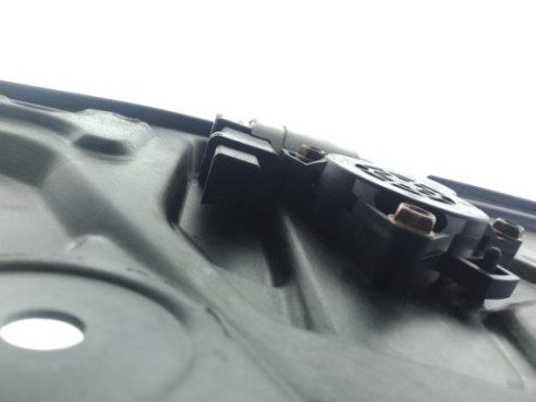 G22C5958X ELEVALUNAS PUERTA LAT DEL DER MAZDA RX-8 (SE, FE) |Desguaces La Cabaña