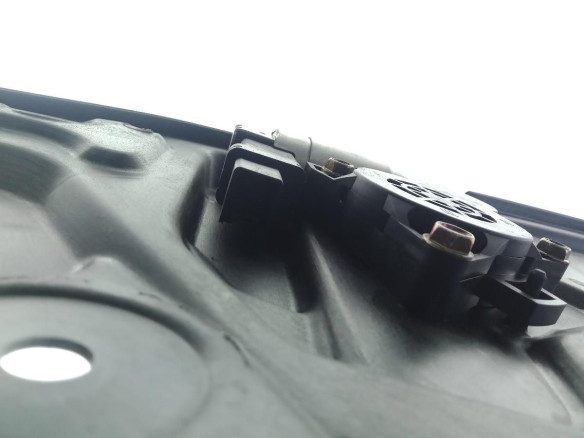 G22C5958X ELEVALUNAS PUERTA LAT DEL DER MAZDA RX-8 (SE, FE) |Desguaces La Cabaña
