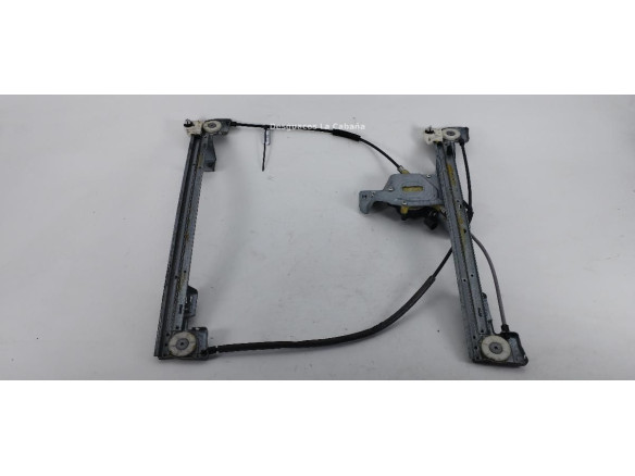 9030304A12V ELEVALUNAS PUERTA LAT DEL DER MERCEDES BENZ CITAN Furgón (415) |Desguaces La Cabaña