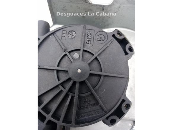 ELEVALUNAS PUERTA LAT TRA DER RENAULT MEGANE II (BM0/1_, CM0/1_) |Desguaces La Cabaña