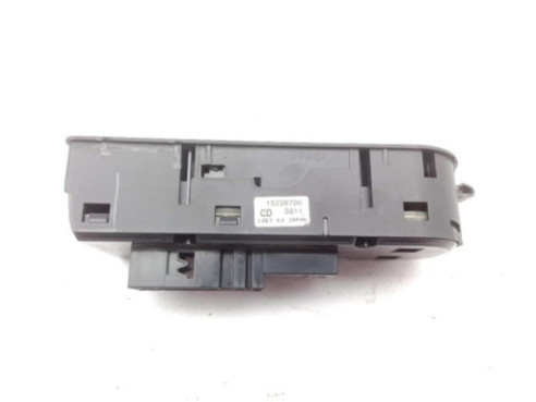 13228706CD MANDO ELEVALUNAS PUERTA LAT DEL IZQ OPEL ASTRA H GTC (A04) |Desguaces La Cabaña
