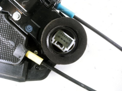 A046693 CERRADURA PUERTA LAT TRA DER TOYOTA RAV 4 IV (_A4_) |Desguaces La Cabaña