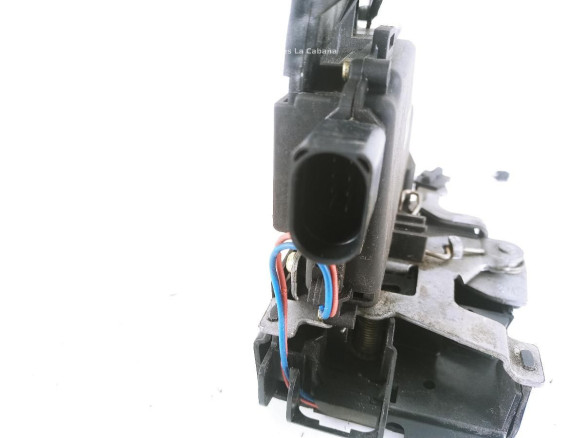 6X1837013H CERRADURA PUERTA LAT DEL IZQ VW PASSAT (3B2) |Desguaces La Cabaña