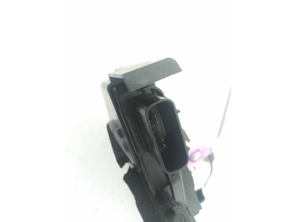 81410H8010 CERRADURA PUERTA LAT TRA IZQ KIA STONIC (YB) |Desguaces La Cabaña
