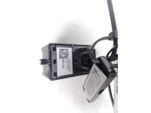 H1BT14529AA MANDO ELEVALUNAS PUERTA LAT TRA DER FORD FOCUS IV (HN) |Desguaces La Cabaña
