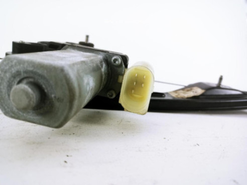 7351049 ELEVALUNAS PUERTA LAT TRA IZQ BMW 3 Touring (F31) |Desguaces La Cabaña