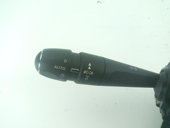 96759252XT MANDO COMPLETO CITROEN C4 II (B7) |Desguaces La Cabaña
