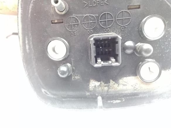 ESPEJO IZQ SSANGYONG RODIUS |Desguaces La Cabaña