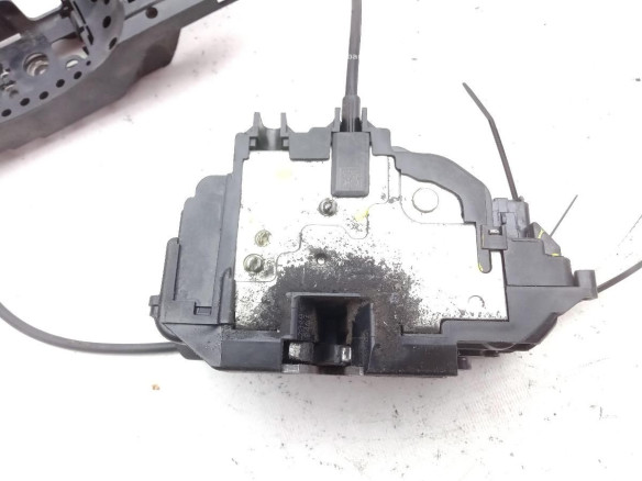 CERRADURA PUERTA LAT DEL IZQ RENAULT MEGANE III Grandtour (KZ0/1) |Desguaces La Cabaña