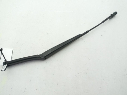 3G1955409 BRAZO LIMPIAPARABRISAS DEL IZQ VW PASSAT (3G2) |Desguaces La Cabaña