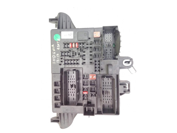 2273776402 CAJA FUSIBLES INTERIOR (BSI) OPEL INSIGNIA A (G09) |Desguaces La Cabaña