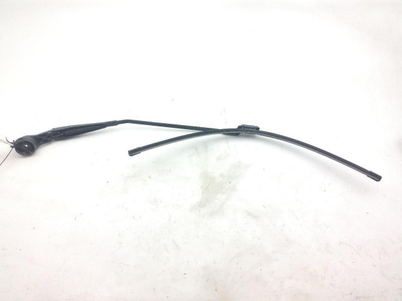 9676370680 BRAZO LIMPIAPARABRISAS DEL IZQ CITROEN C4 Picasso II |Desguaces La Cabaña