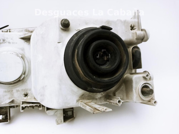 FARO DERECHO NISSAN SERENA (C23) |Desguaces La Cabaña