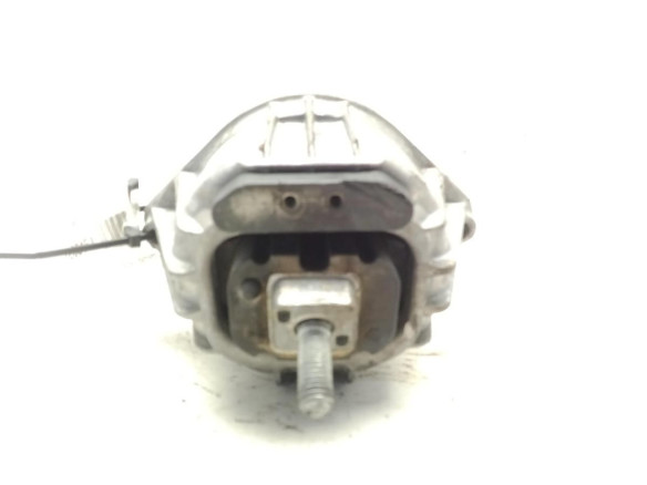 677374203 SOPORTE MOTOR DER BMW X1 (E84) |Desguaces La Cabaña