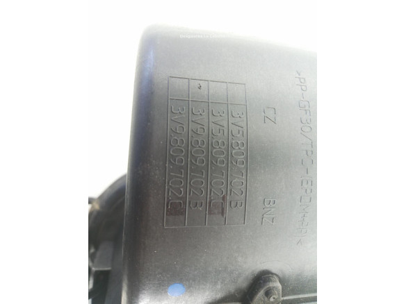 3V5809702B TAPA COMBUSTIBLE SKODA SUPERB III Ranchera familiar (3V5) |Desguaces La Cabaña