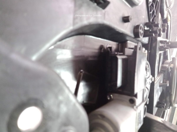 ELEVALUNAS PUERTA LAT TRA IZQ HYUNDAI i40 (VF) |Desguaces La Cabaña