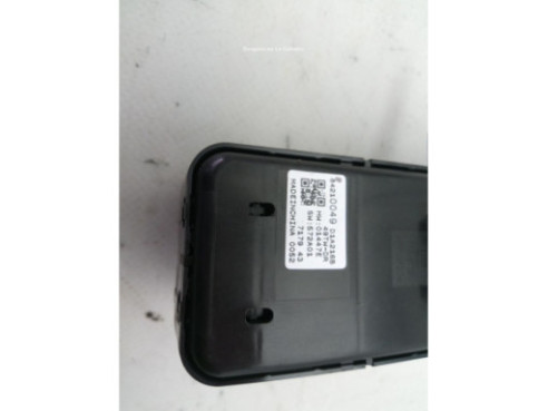 84210049 MANDO ELEVALUNAS PUERTA LAT DEL IZQ OPEL INSIGNIA B Grand Sport (Z18) |Desguaces La Cabaña