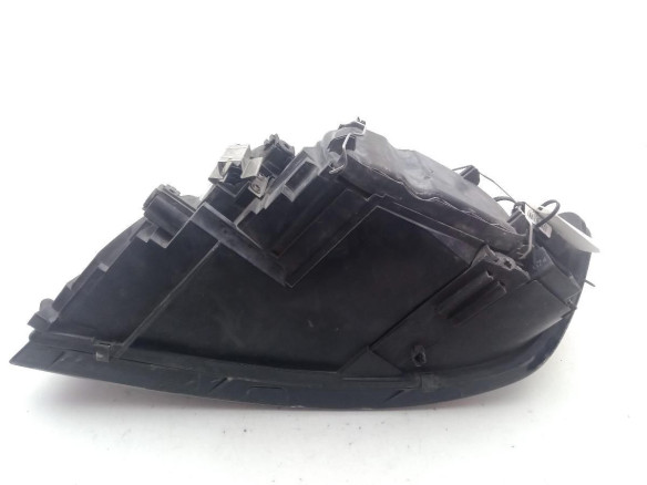 0301198272 FARO DERECHO VOLVO S40 II (544) |Desguaces La Cabaña