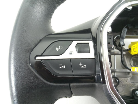 VOLANTE DIRECCION PEUGEOT 2008 II |Desguaces La Cabaña