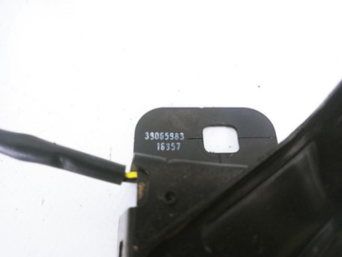 3906598316357 CERRADURA CAPO OPEL ASTRA K (B16) |Desguaces La Cabaña