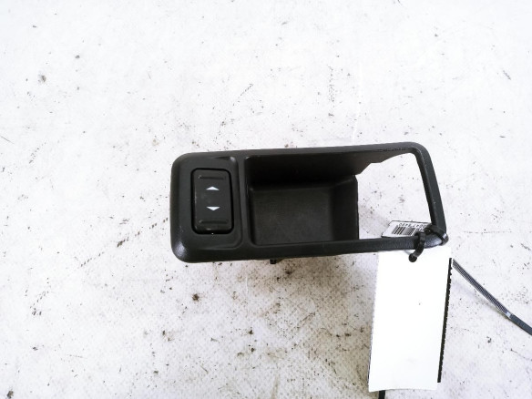 3M51226A36 MANDO ELEVALUNAS PUERTA LAT DEL DER FORD KUGA I |Desguaces La Cabaña