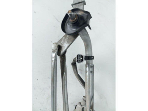 8511060440 MOTOR LIMPIAPARABRISAS DEL TOYOTA LAND CRUISER PRADO (_J15_) |Desguaces La Cabaña