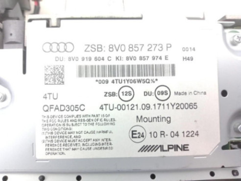 8V0857273P PANTALLA MULTIMEDIA AUDI A3 Sportback (8VA, 8VF) |Desguaces La Cabaña