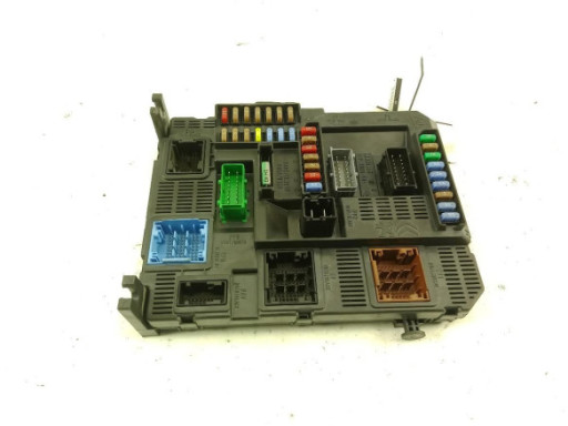 CAJA FUSIBLES INTERIOR (BSI)|Desguaces La Cabaña