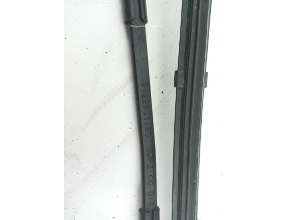 9822931680 BRAZO LIMPIAPARABRISAS DEL IZQ PEUGEOT 2008 II |Desguaces La Cabaña