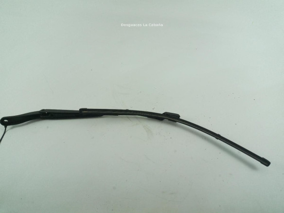 9822931680 BRAZO LIMPIAPARABRISAS DEL IZQ PEUGEOT 2008 II |Desguaces La Cabaña