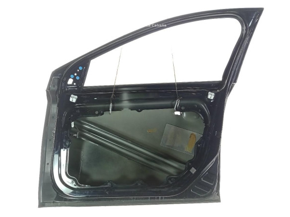 32321019 PUERTA LAT DEL DER VOLVO V40 Fastback (525, 526) |Desguaces La Cabaña