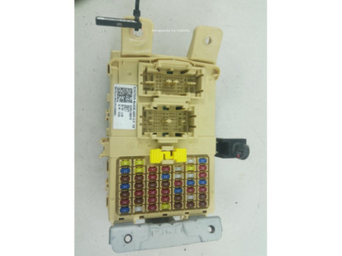 CAJA FUSIBLES INTERIOR (BSI)|Desguaces La Cabaña 2