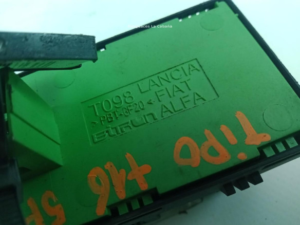 SinValor MANDO ELEVALUNAS PUERTA LAT DEL IZQ FIAT TIPO Fastback (357_) |Desguaces La Cabaña