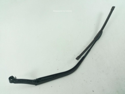 BRAZO LIMPIAPARABRISAS DEL DER MITSUBISHI OUTLANDER II (CW_W) |Desguaces La Cabaña