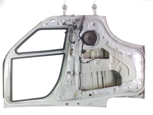 PUERTA LAT DEL IZQ IVECO DAILY VI Furgón |Desguaces La Cabaña