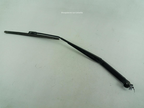 BRAZO LIMPIAPARABRISAS DEL DER NISSAN LEAF (ZE0) |Desguaces La Cabaña