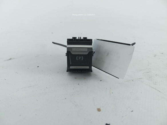 9810593577 INTERRUPTOR FRENO MANO ELECTRICO PEUGEOT 5008 II |Desguaces La Cabaña