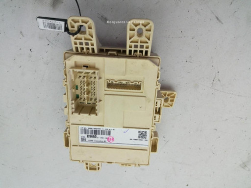 CAJA FUSIBLES INTERIOR (BSI)|Desguaces La Cabaña