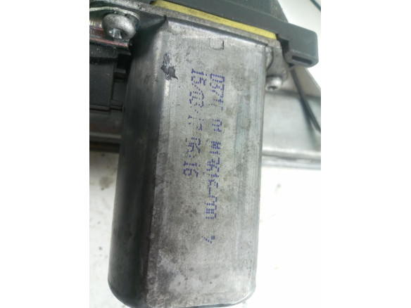 827206057R ELEVALUNAS PUERTA LAT TRA DER DACIA LOGAN II |Desguaces La Cabaña