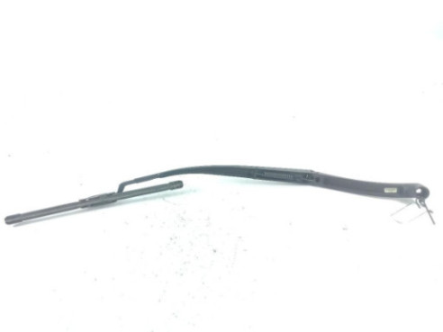 BRAZO LIMPIAPARABRISAS DEL DER HYUNDAI i40 (VF) |Desguaces La Cabaña
