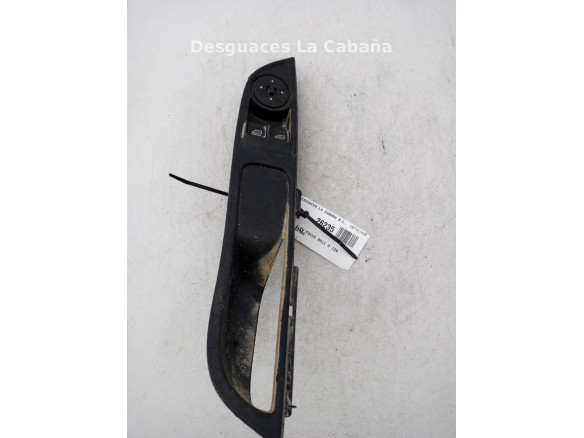   MANDO ELEVALUNAS PUERTA LAT DEL IZQ FORD FOCUS III Sedán |Desguaces La Cabaña