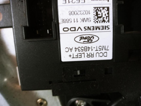 7M5T14B534AC ELEVALUNAS PUERTA LAT TRA IZQ FORD KUGA I |Desguaces La Cabaña