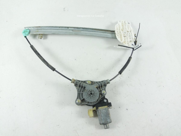 82460H8000 ELEVALUNAS PUERTA LAT DEL DER KIA STONIC (YB) |Desguaces La Cabaña