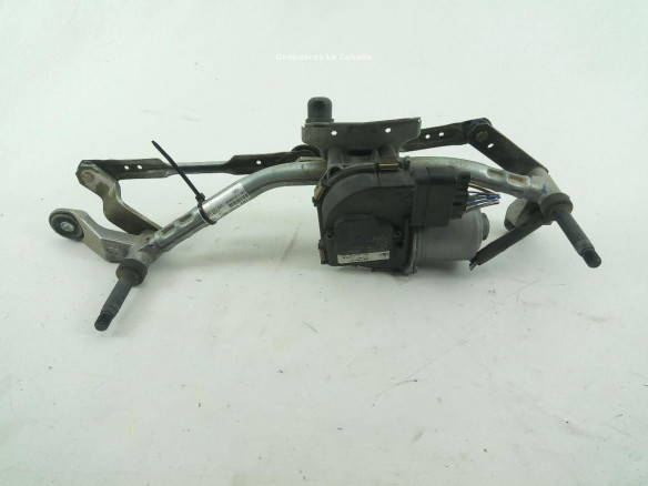 MOTOR LIMPIAPARABRISAS DEL FORD FIESTA VII |Desguaces La Cabaña