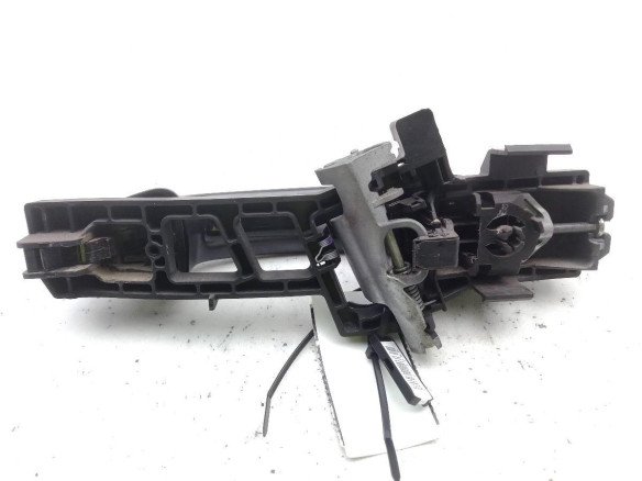 8A61A224A36AL MANILLA PUERTA LAT DEL DER EXT FORD FIESTA VI |Desguaces La Cabaña